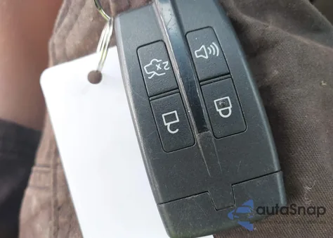 2011 Ford Taurus Limited from USA, damaged, VIN 1FAHP2FW4BG123080